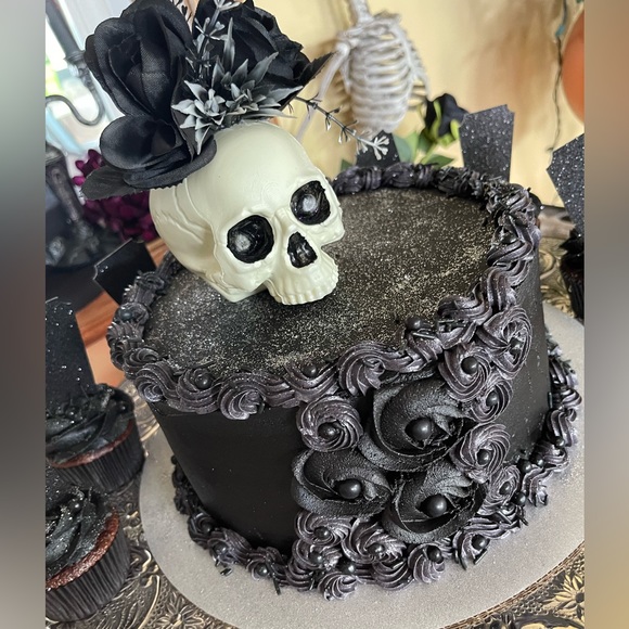 ♠️☠️MEET YOUR POSHER inkw0rx ☠️♠️ - Picture 2 of 12